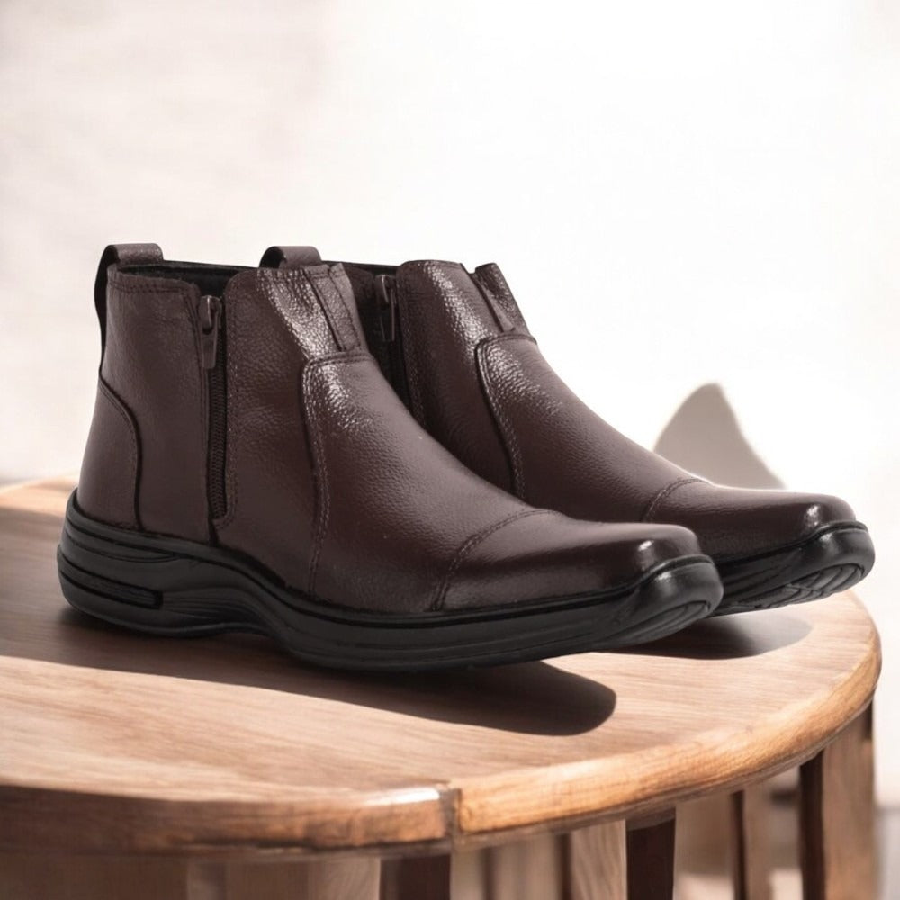 Botina Masculina Fechamento Lateral Moderno Comfort Couro